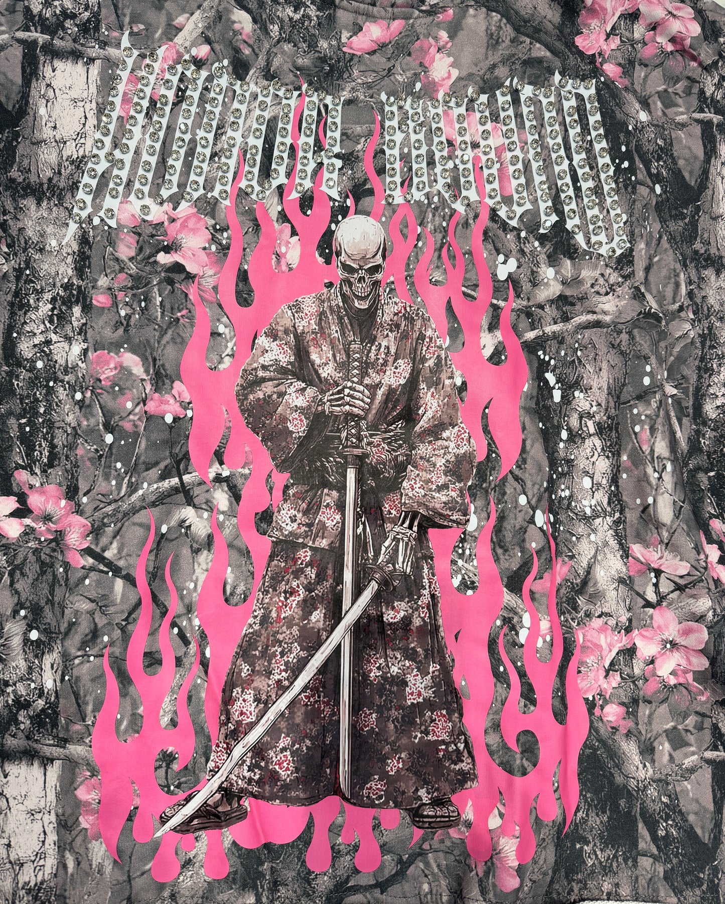 Verselli Camo w/Pink Floral Rhinestone Samurai Graphic Pullover Hoodie (Read Description)