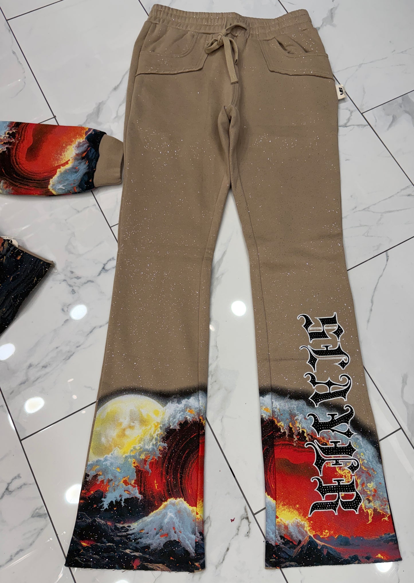 Voyage Studio by Copper Rivet Stacked Sweatsuit