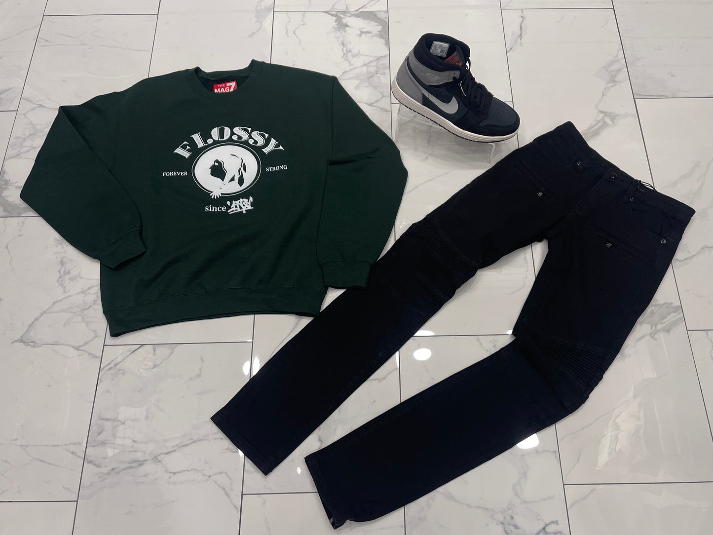 The Mag Seven Sapa Forest Green Flossy Crewneck U