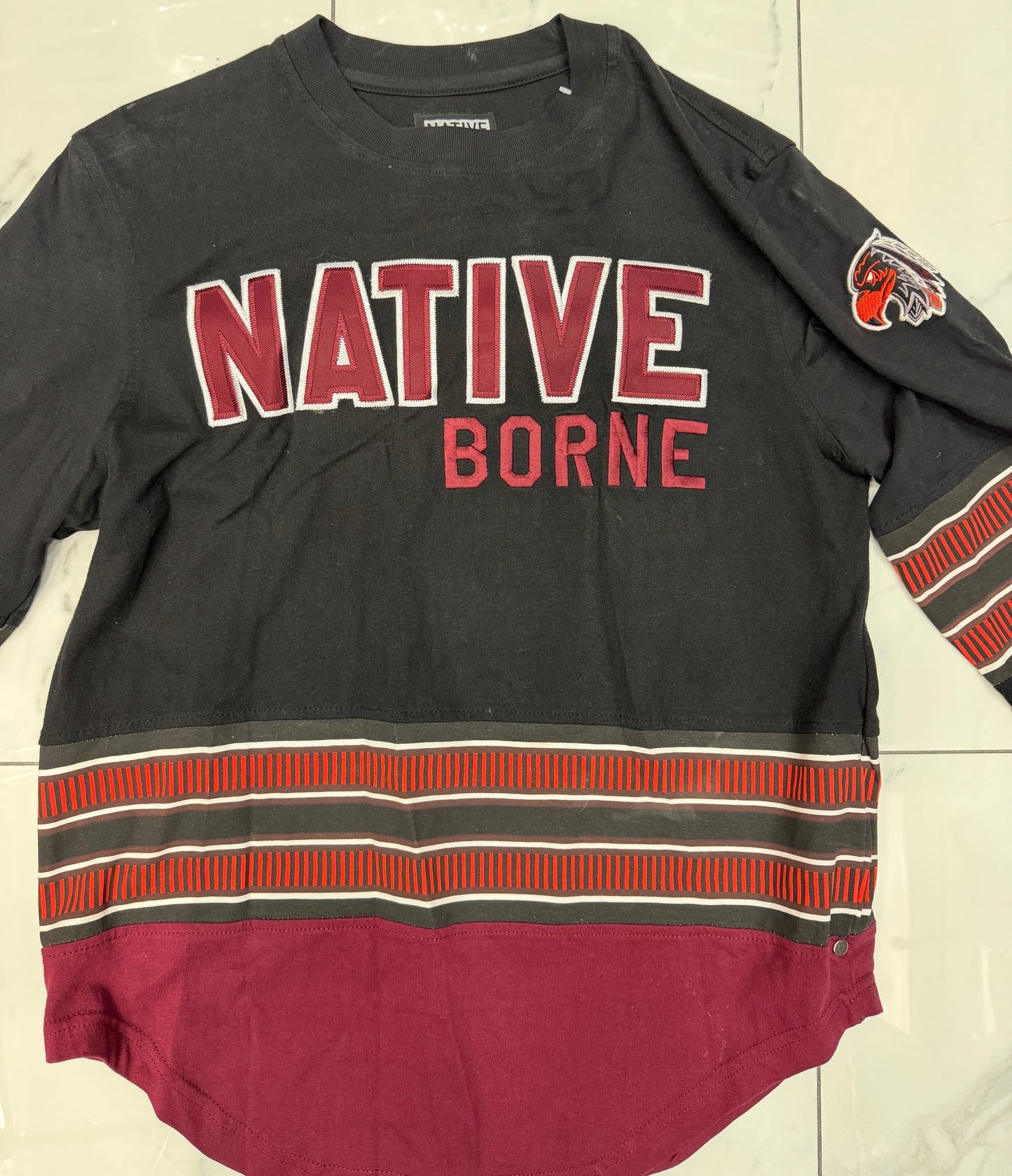 Native Borne Long Sleeve Varsity Tee U
