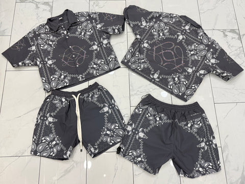 Vie Riche Reversible Paisley Set