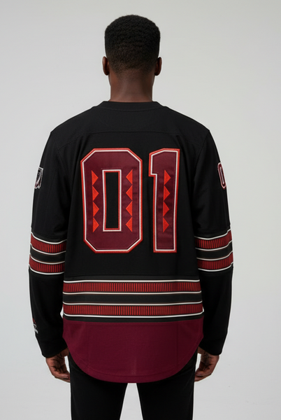 Native Borne Long Sleeve Varsity Tee U
