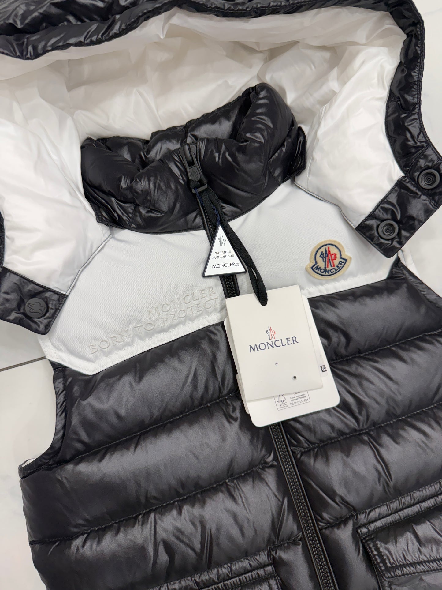 Kids Moncler Genichi Gilet Goose Down Puffer Vest (RETAIL $750)