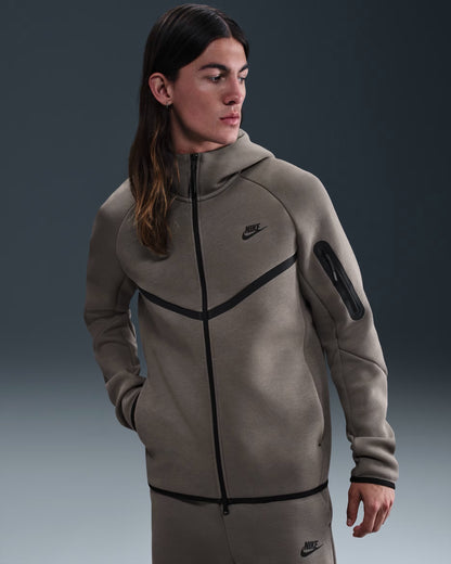 Nike Men's Tech Fleece Zip Hoodie & Pants Set (Cave Stone/Black)