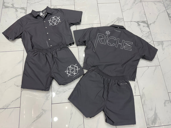 Vie Riche Reversible Paisley Set U