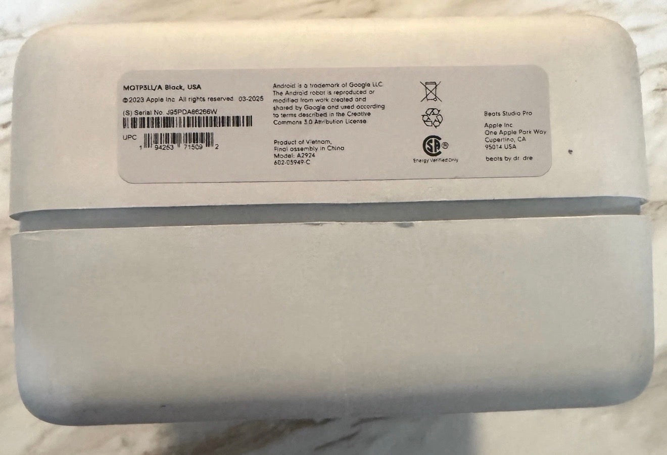 Beats by Dr. Dre - Beats Studio Pro Wireless Noise Cancelling Over-the-Ear Headphones (Black)