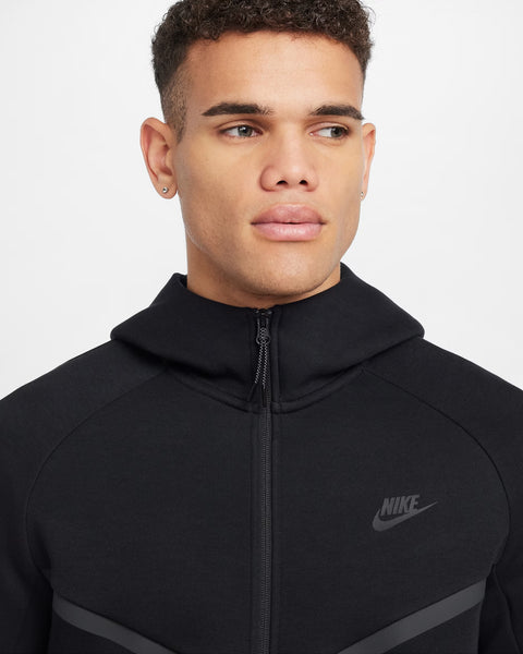 Nike Men's Tech Fleece Zip Hoodie & Pants Set (Black)