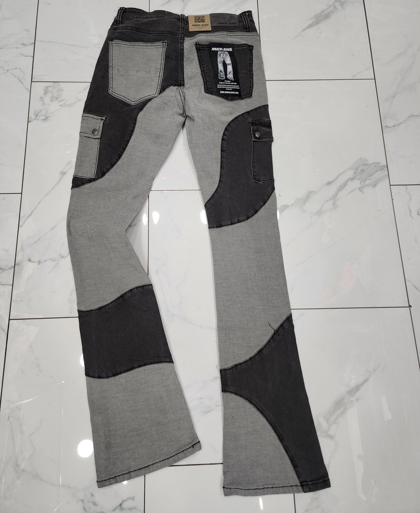 Armor Color Block Mid-Rise Stacked Light Grey Jeans U
