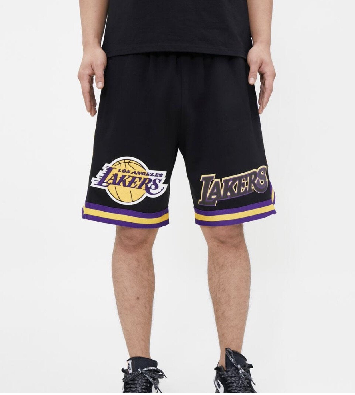 Pro Standard Lakers Set + Shorts Only U