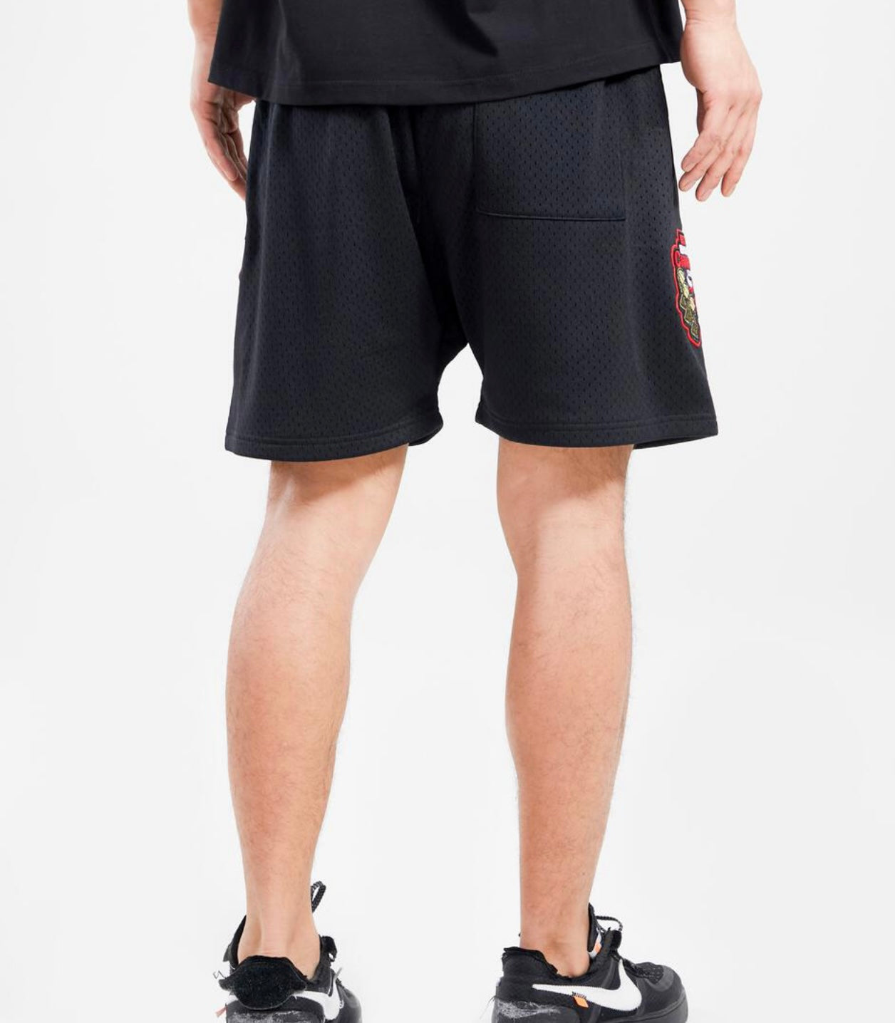 Pro Standard Chicago Bulls Black Mesh Shorts U