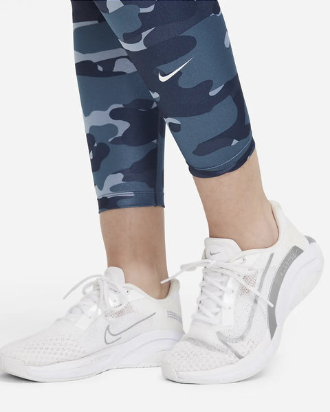 Nike Dri-FIT Swoosh Women’s Medium-Support 1-Piece Pad High-Neck Sports Bra w/ Nike Dri-FIT One Women's Mid-Rise Camo Leggings