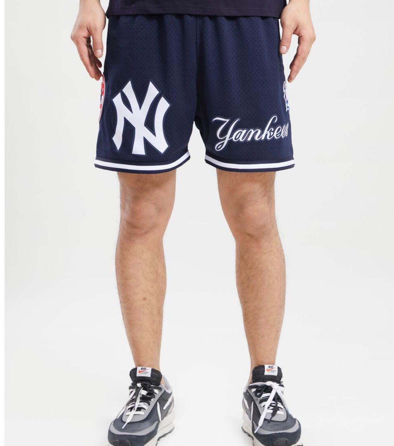 Pro Standard New York Yankees Navy Mesh Shorts