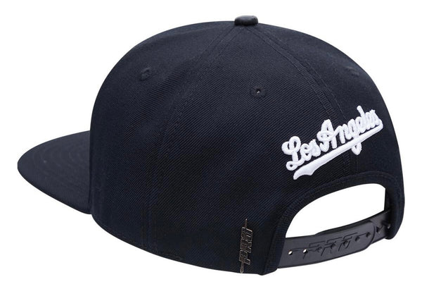 Pro Standard  LA Dodgers Pink Bottom Snapback