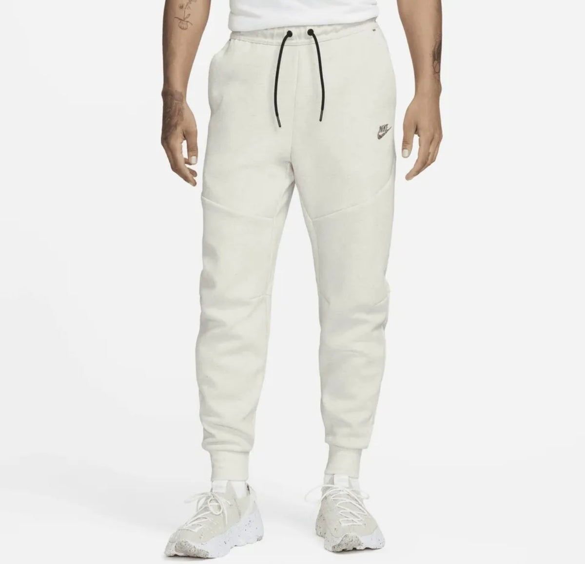 Nike Sportswear Tech Fleece Joggers — Cream