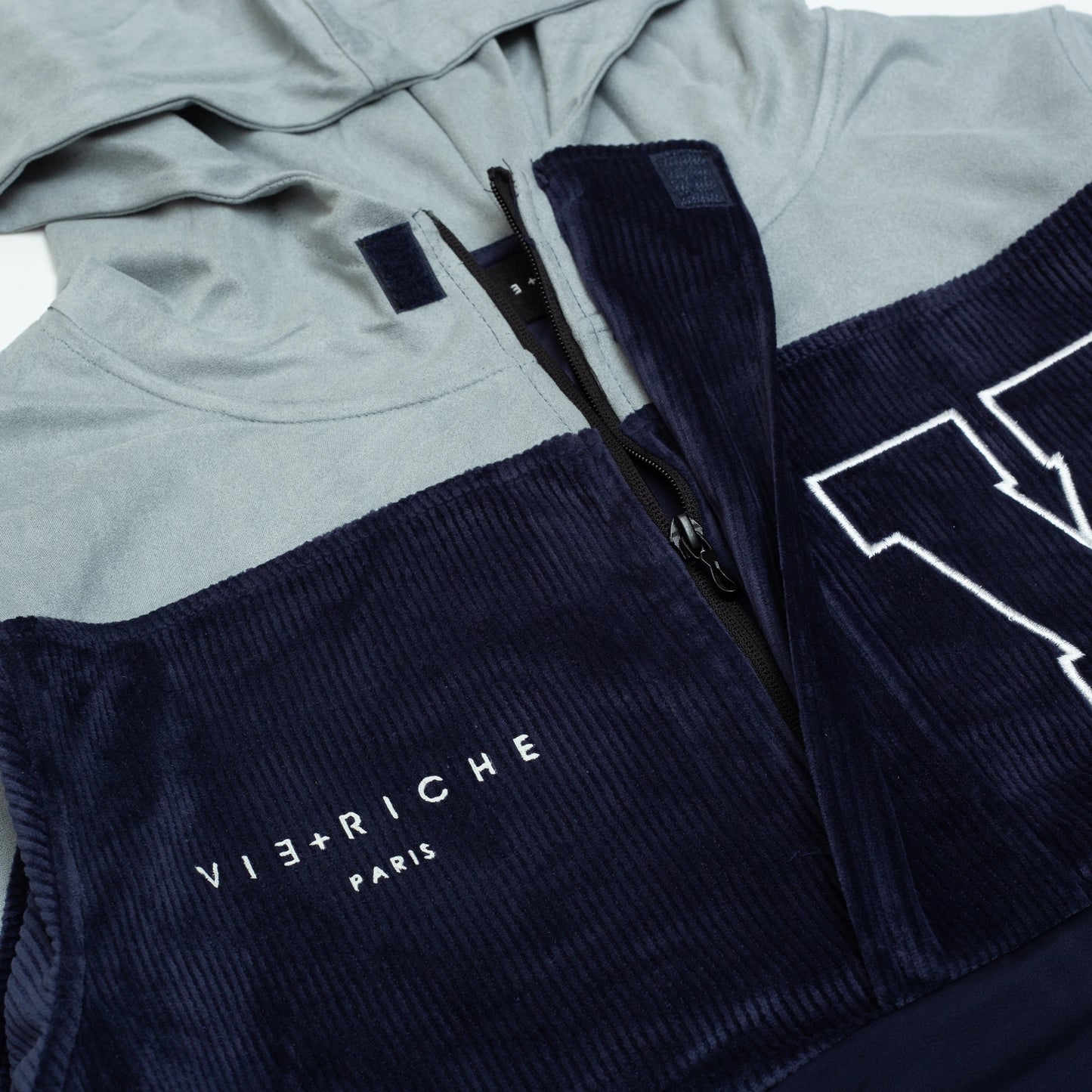 Vie Riche  Navy/Grey Varsity Pullover U