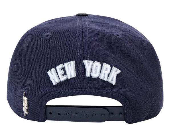 Pro Standard  New York Yankees Snapback