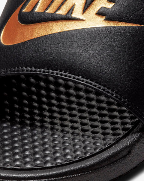 Nike Benassi JDI Slides