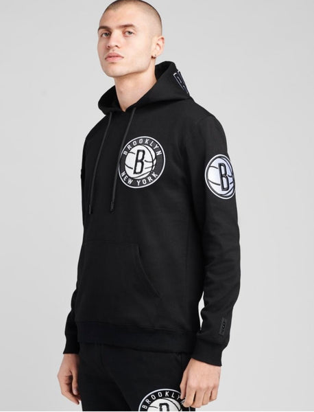 Brooklyn Nets Pro Standard Sweatsuit