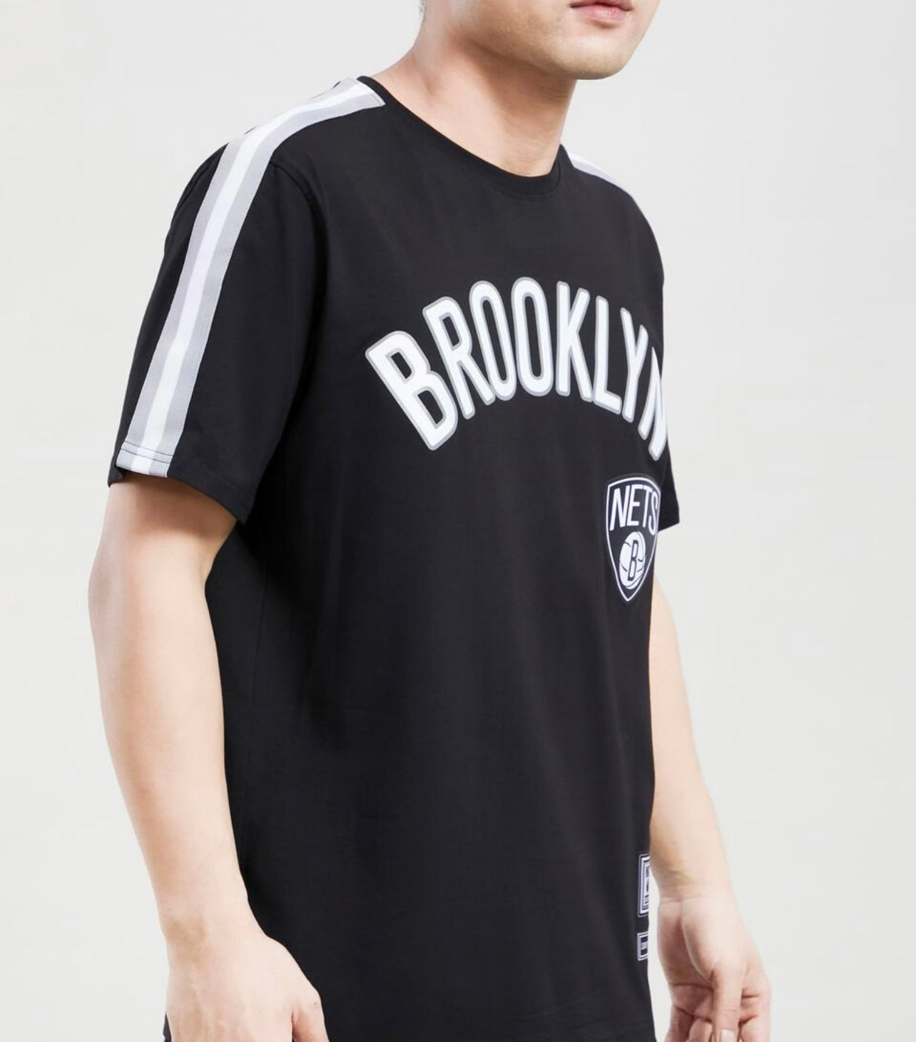 Brooklyn Nets Logo Pro Team Taping Shirt U